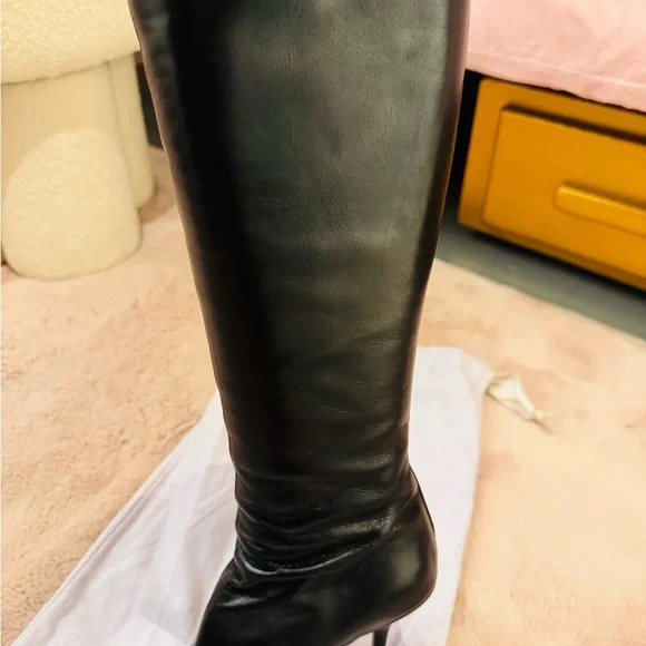 Jimmy Choo Black Pointed-Toe Knee-High Stiletto Boots - Picture 6 of 7